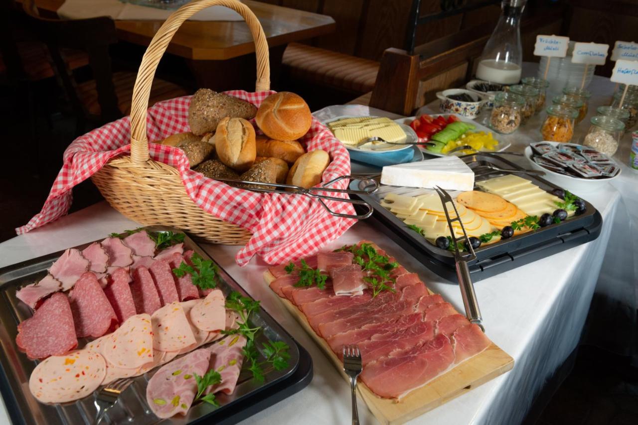 Hotel-Garni Goldener Schwan Bad Windsheim Ngoại thất bức ảnh