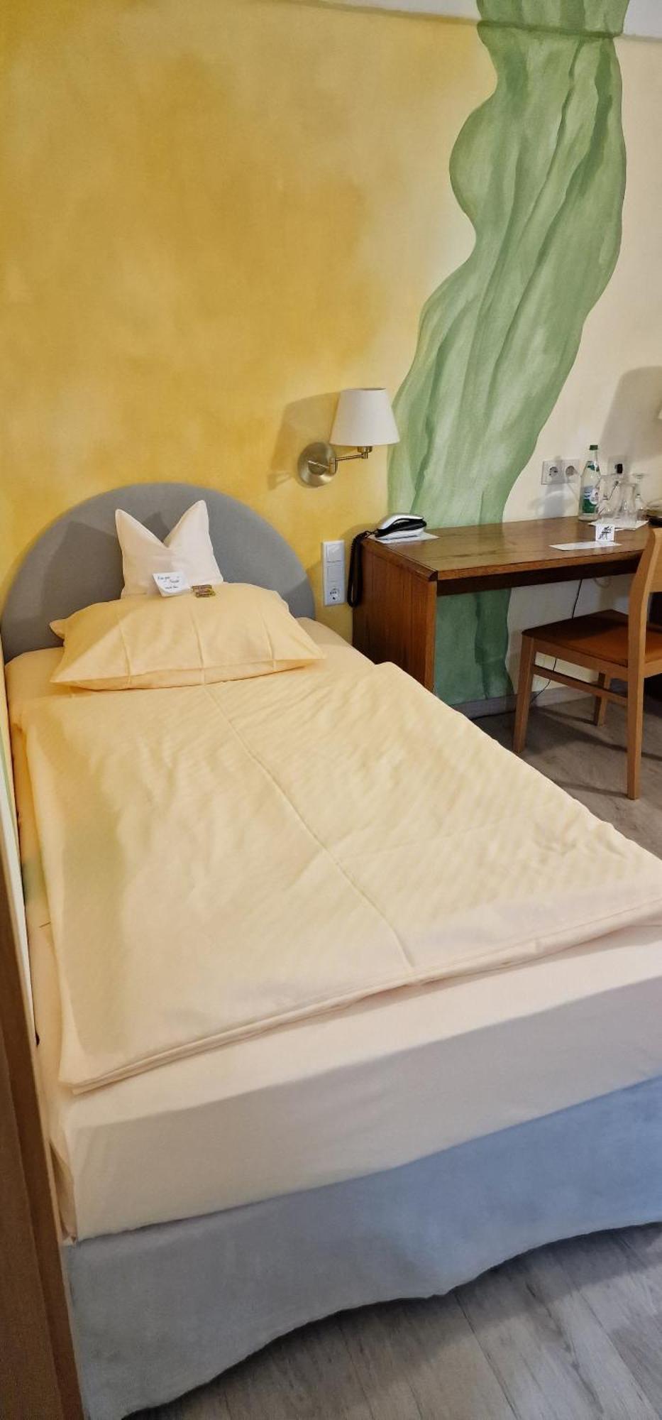 Hotel-Garni Goldener Schwan Bad Windsheim Ngoại thất bức ảnh