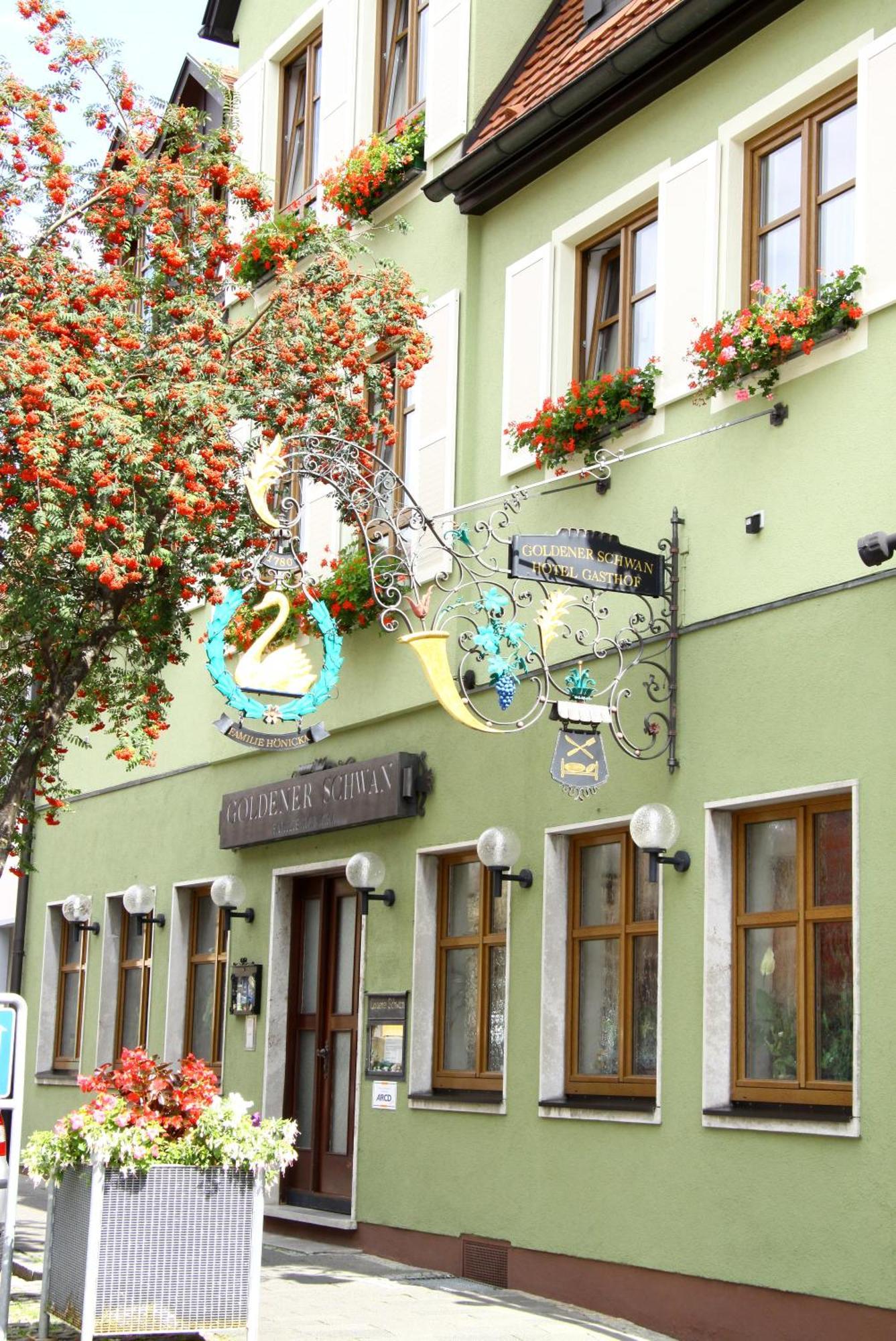 Hotel-Garni Goldener Schwan Bad Windsheim Ngoại thất bức ảnh